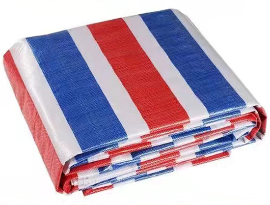 在冬季使用篷布時(shí)，需要注意什么？邯鄲篷布廠(chǎng)